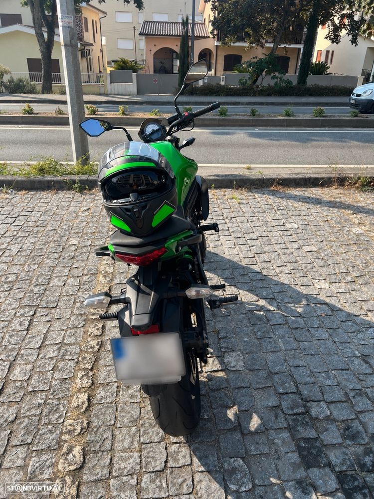 Kawasaki ER ER-6n - 2