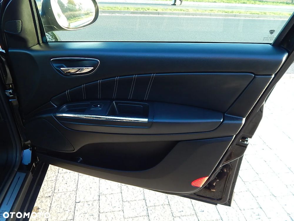 Lancia Delta 1.4 MultiAir 16v Platinum - 24