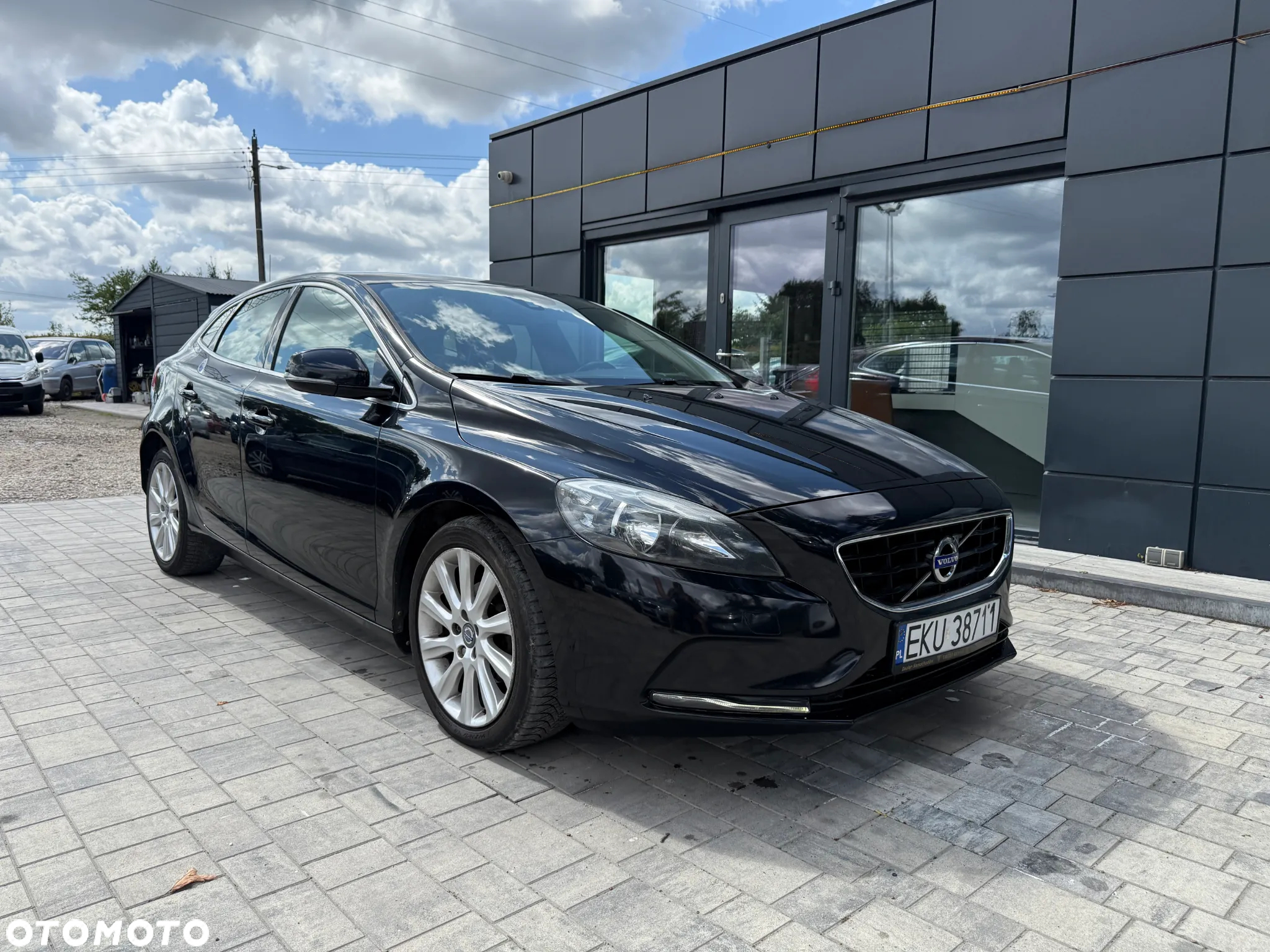 Volvo V40 D2 - 9