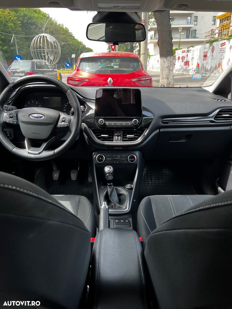 Ford Fiesta 1.0 EcoBoost mHEV Trend Connected - 4