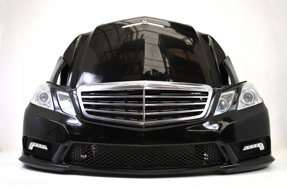 MERCEDES W212 AMG KOMPLETNY PRZOD MASKA BLOTNIKI PAS CHŁODNICE - 2