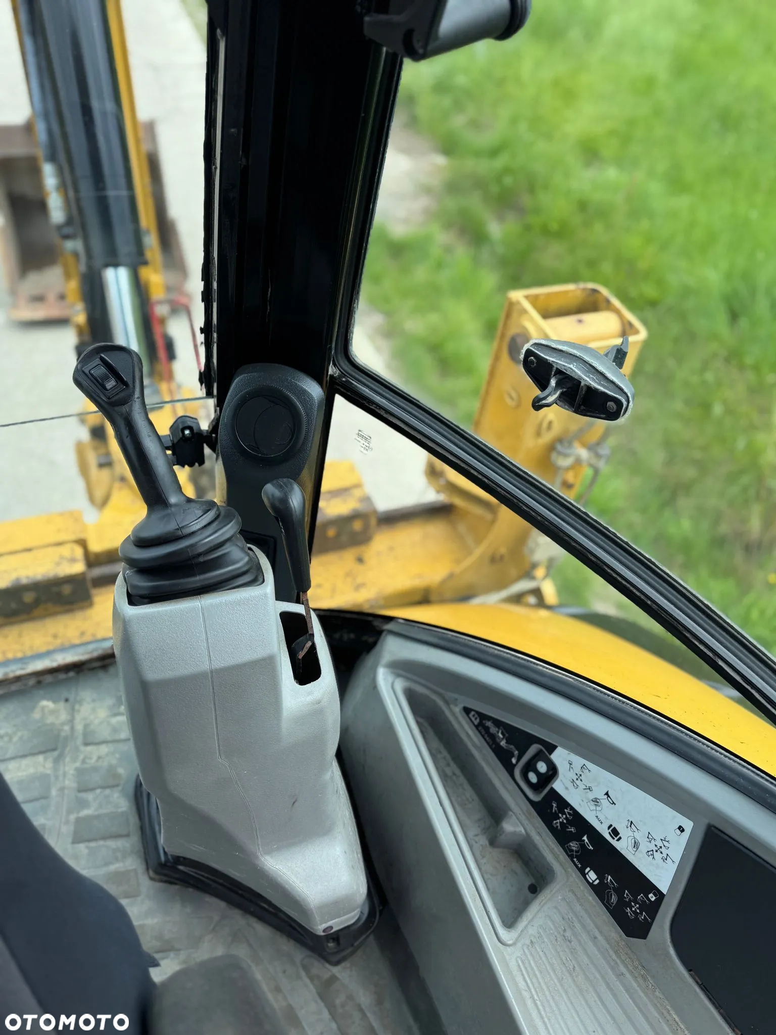Caterpillar CAT 432E* CAT 428E** KOPARKO ŁADOWARKA CATERPILLAR 432E* ZAMIANA* SKUP* FINANSOWANIE* LEASING** - 10