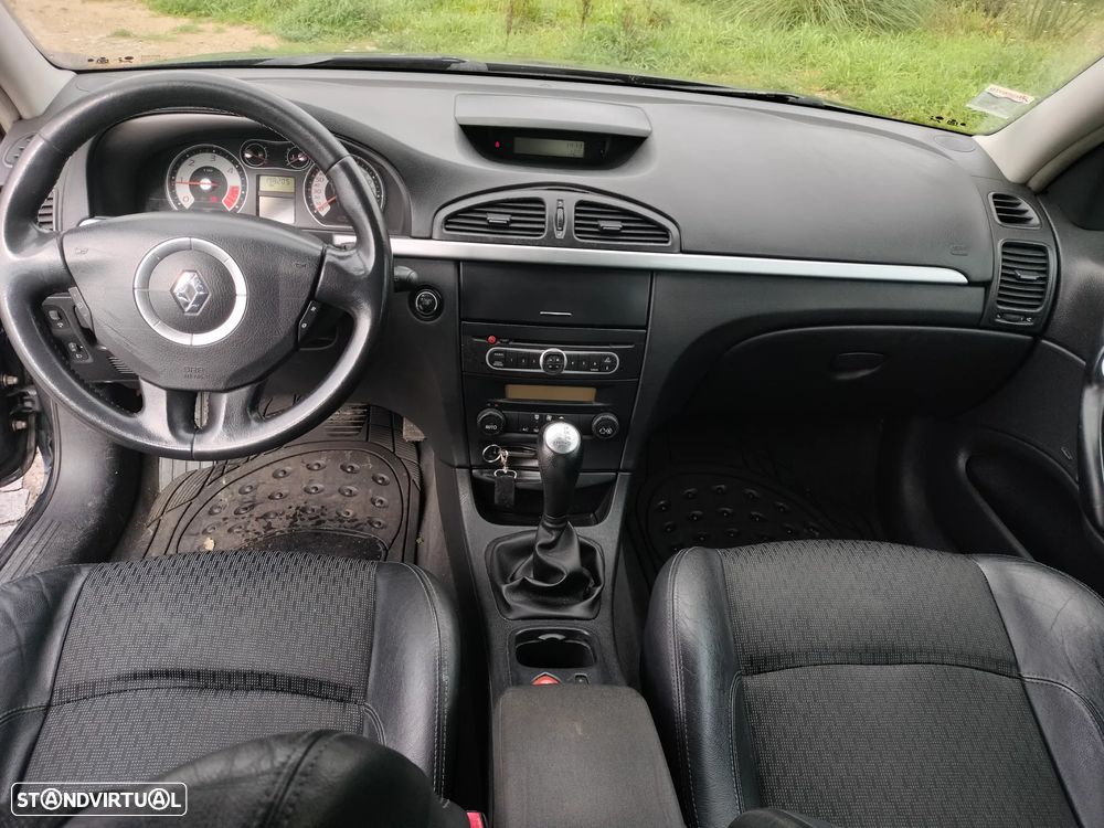 Renault Laguna 2.2 dCi Priv. Luxe Auto. - 10