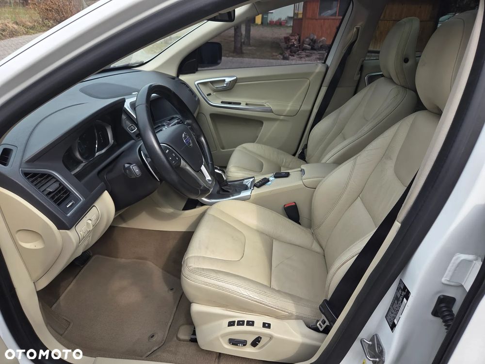 Volvo XC 60 T6 AWD Summum - 5