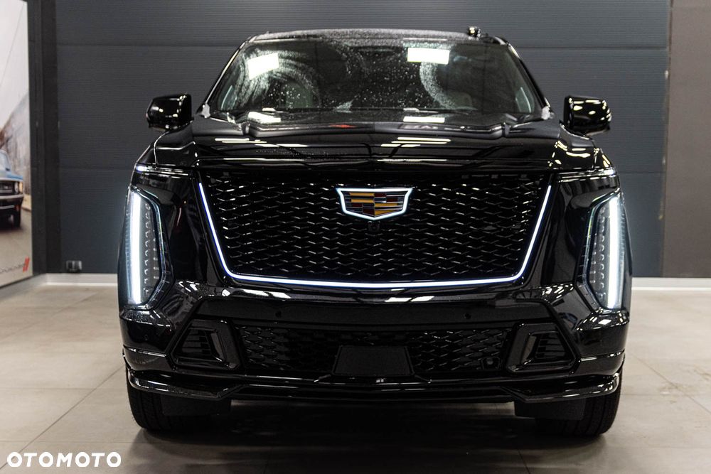 Cadillac Escalade - 8