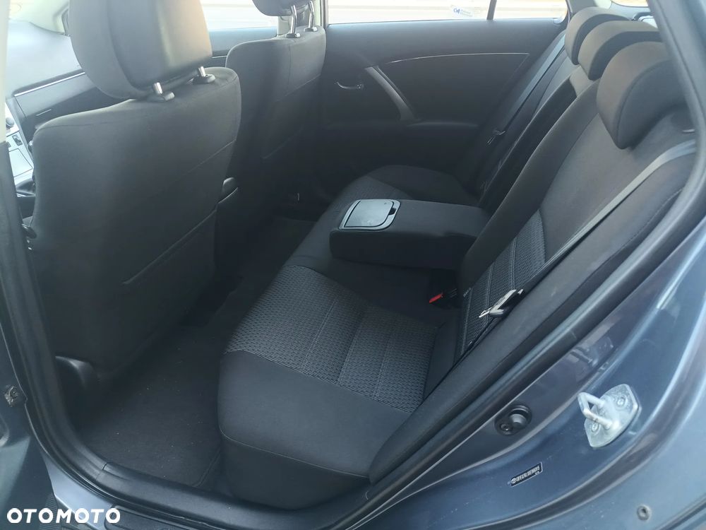 Toyota Avensis 1.8 Luna EU5 - 22