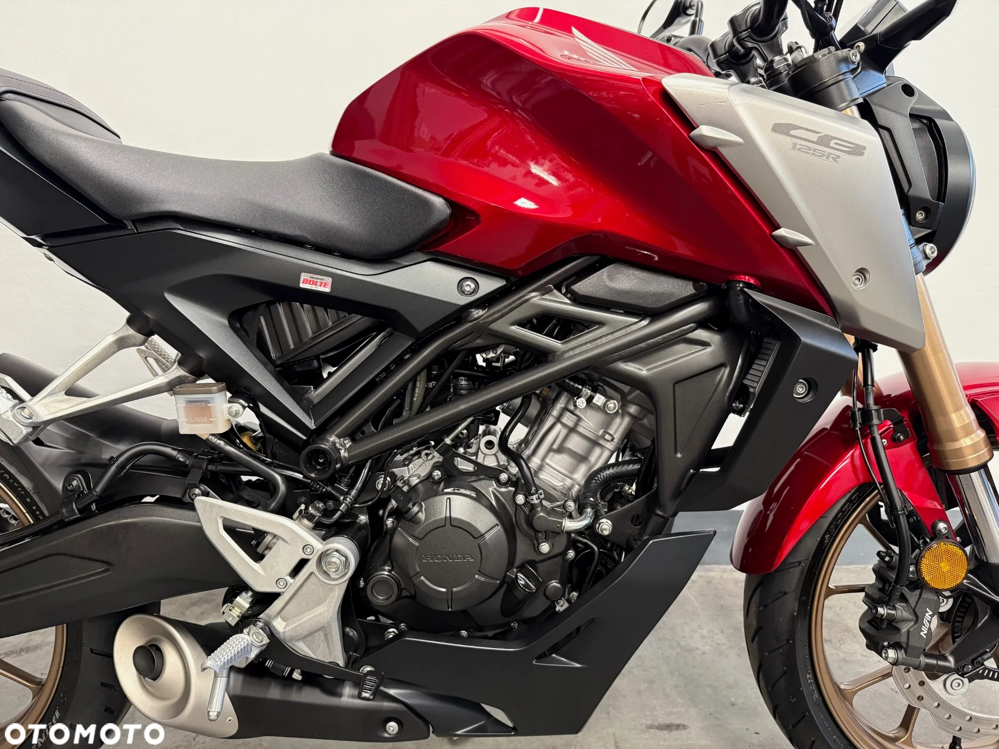 Honda CB - 12