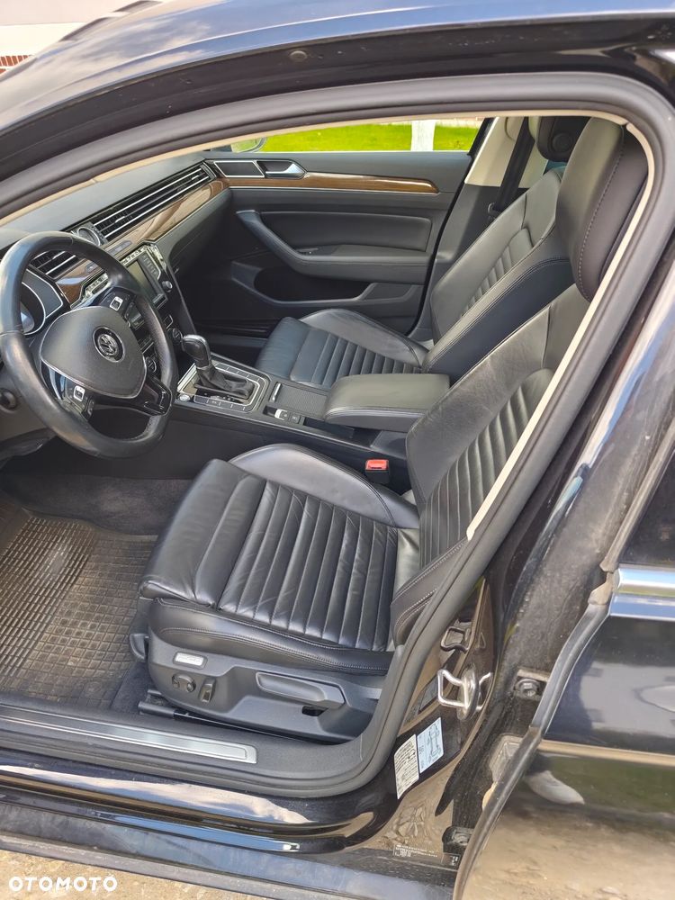 Volkswagen Passat 1.6 TDI SCR DSG Business - 7