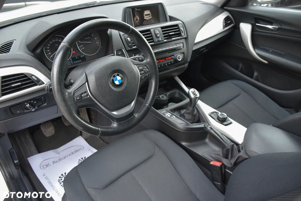 BMW Seria 1 116i - 19