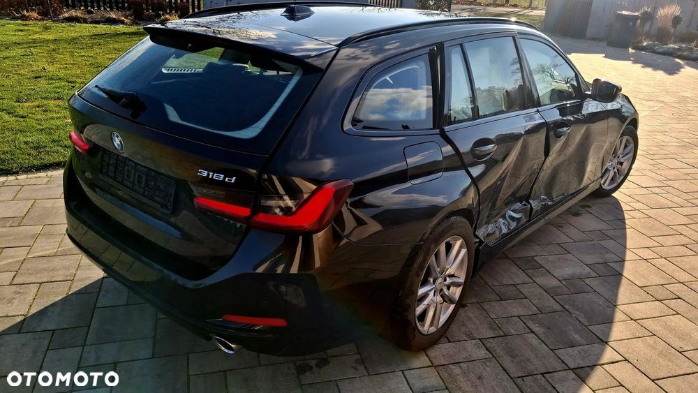 BMW Seria 3 318d Edition Luxury Line Purity - 4