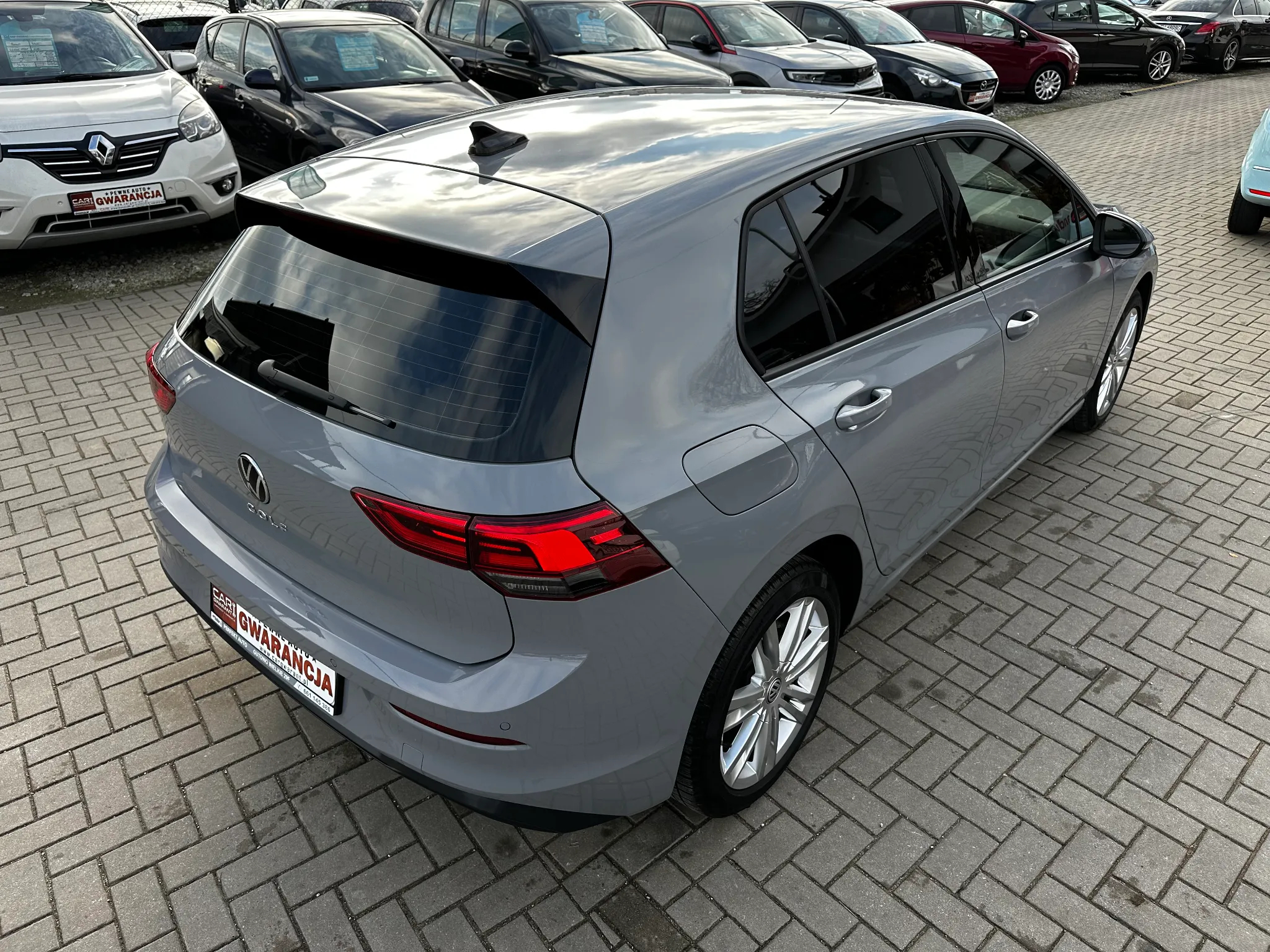 Volkswagen Golf - 35