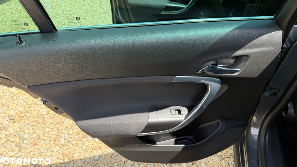 Opel Insignia 2.0 CDTI Cosmo ecoFLEX S&S - 16