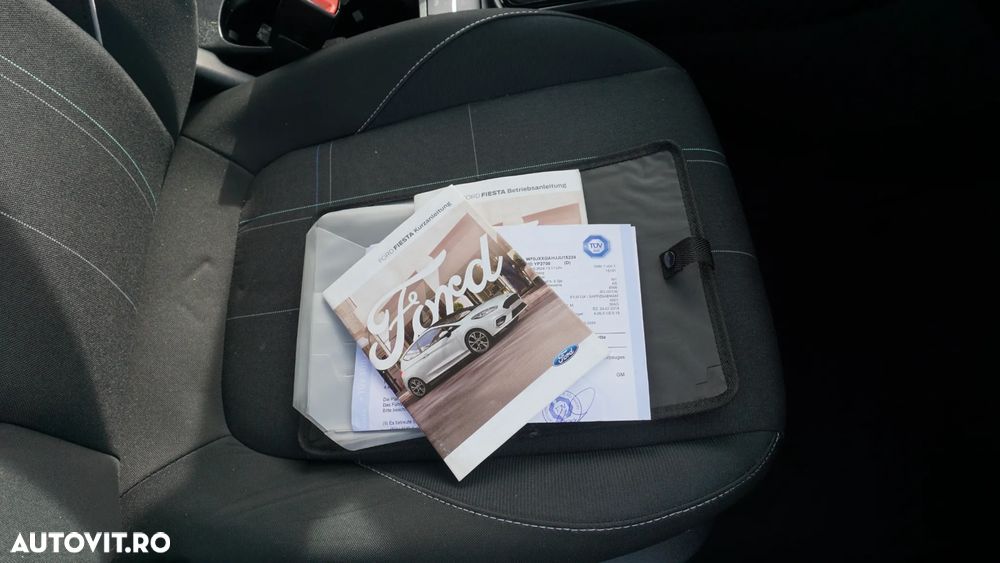 Ford Fiesta 1.1 S&S TITANIUM - 31
