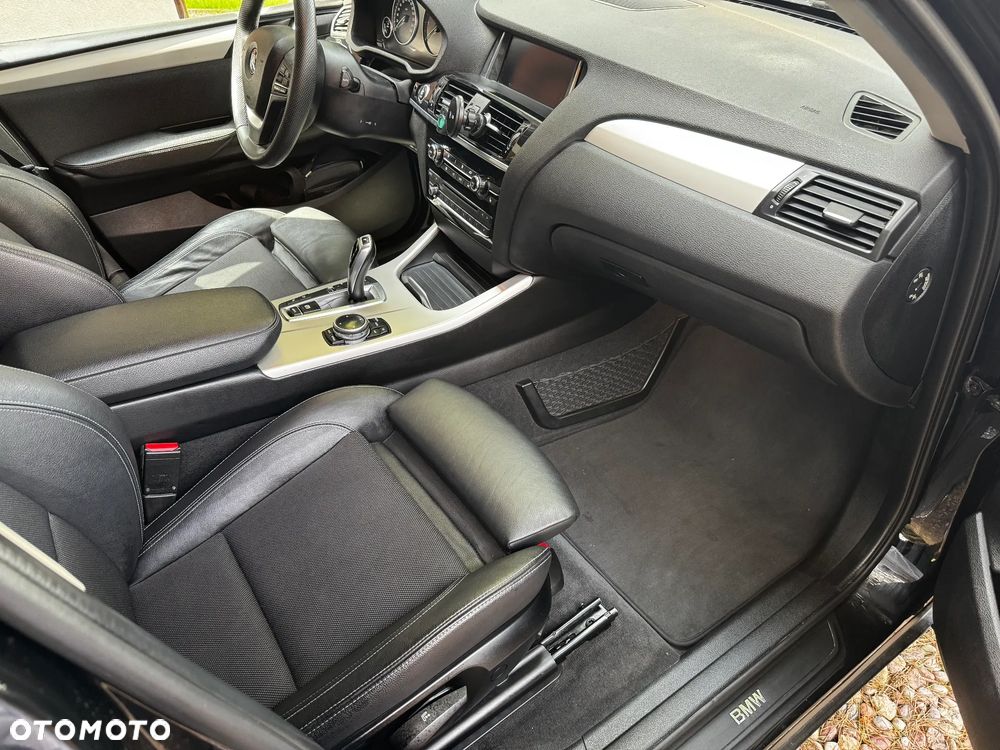 BMW X3 xDrive20d - 23