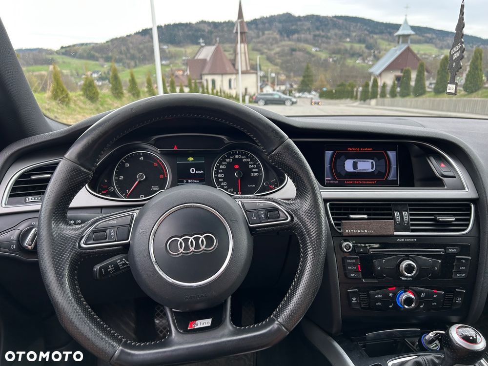 Audi A4 Avant 2.0 TDI Quattro Line - 8