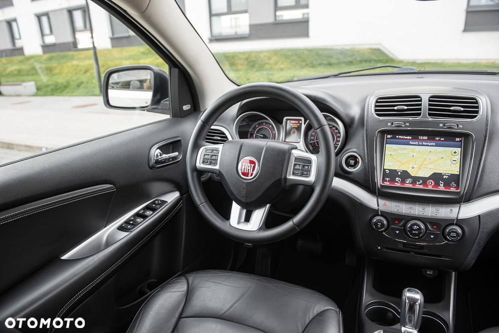 Fiat Freemont 2.0 Multijet 16V DPF Automatik Allrad Black Code - 17