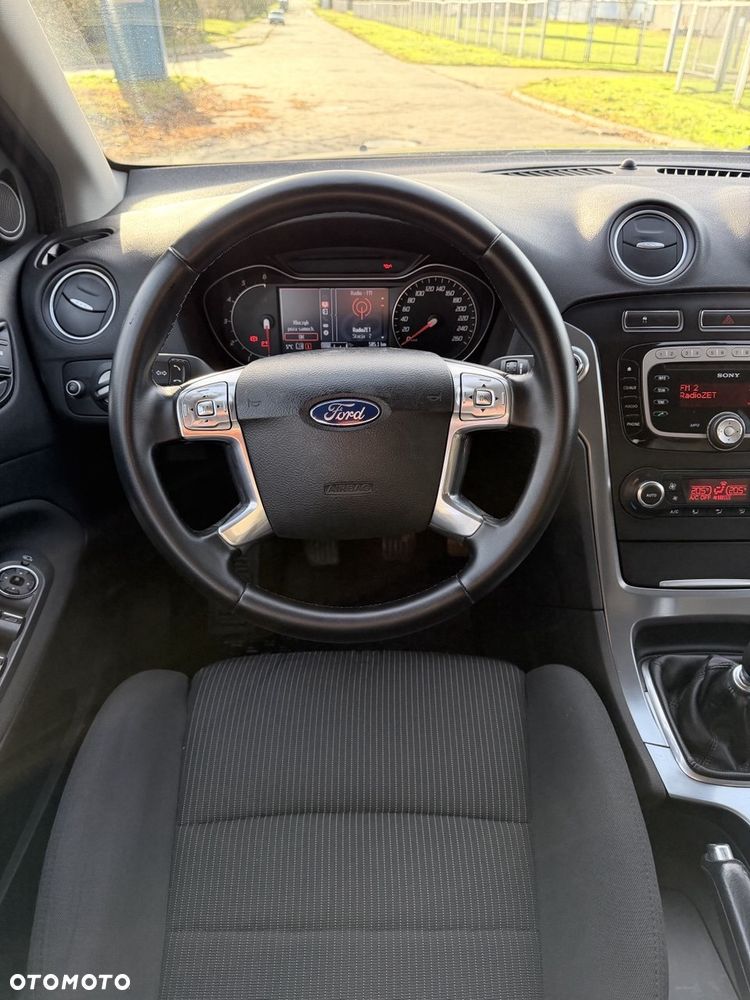 Ford Mondeo - 5