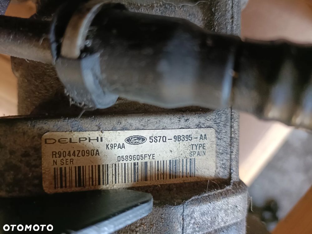 FORD MONDEO MK3 00-06 2,0 TDCI pompa wtryskowa DELPHI 5S7Q-9B395-AA * - 3