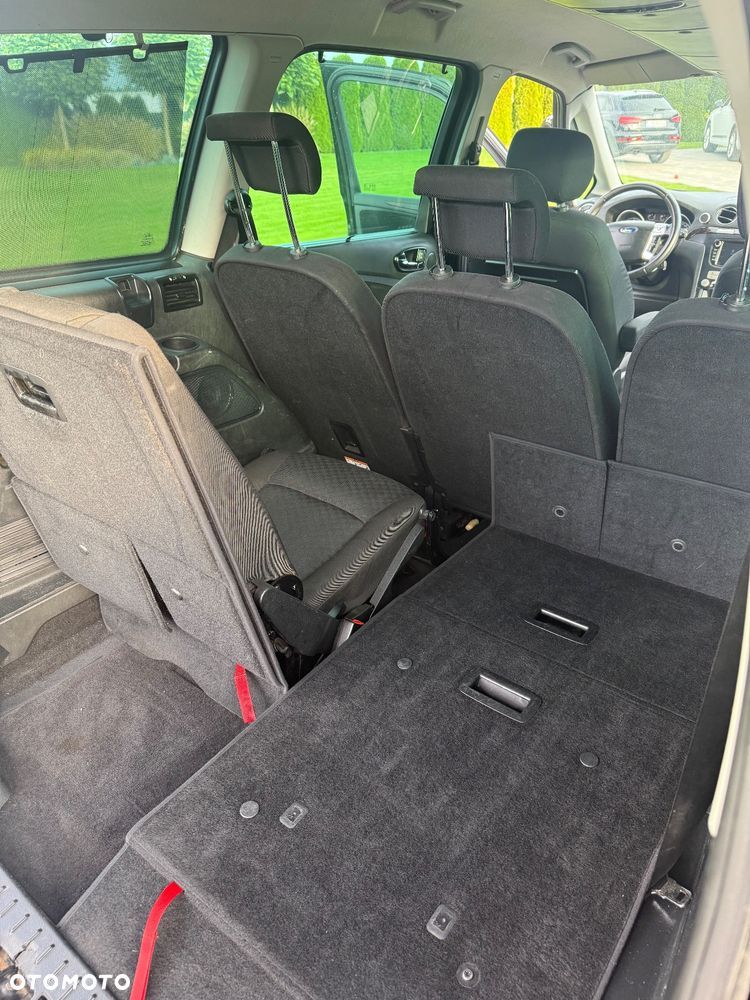 Ford Galaxy 2.0 FF Ghia - 7