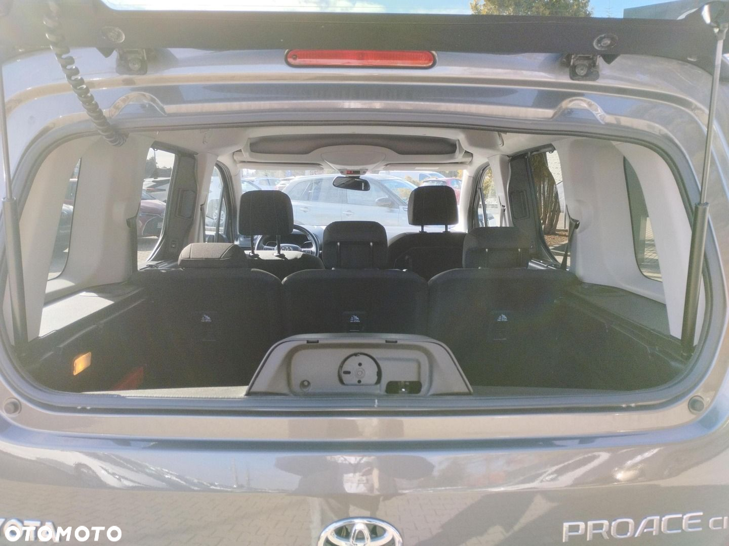 Toyota Proace City Verso 1.5 D-4D Family - 27