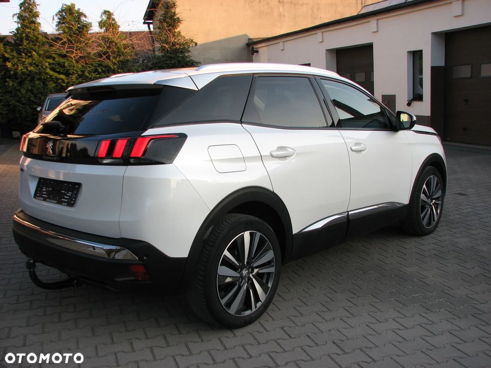 Peugeot 3008 BlueHDi 130 Stop & Start EAT8 Allure - 10