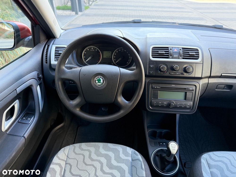 Skoda Fabia - 10
