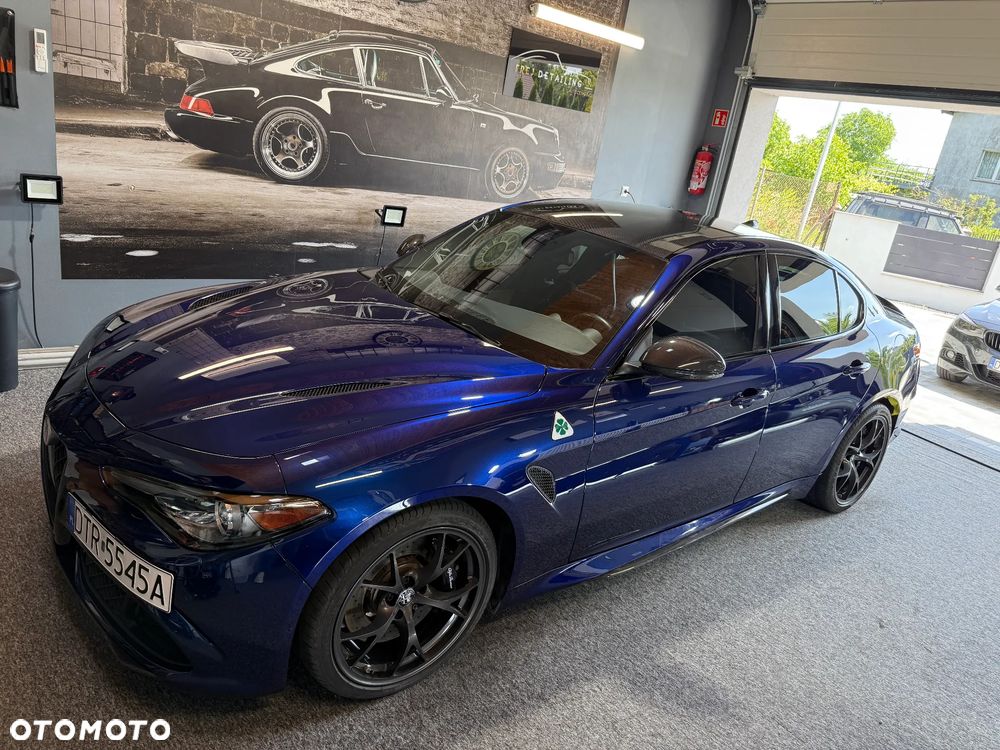 Alfa Romeo Giulia 2.9 V6 Bi-Turbo AT8 Quadrifoglio - 14