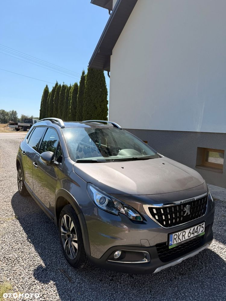Peugeot 2008 1.2 Pure Tech GPF Active S&S EAT6 - 3
