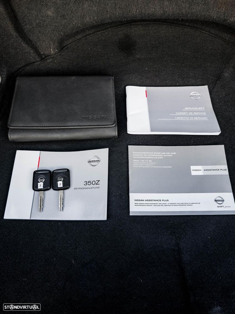 Nissan 350 Z Premium Pack - 17