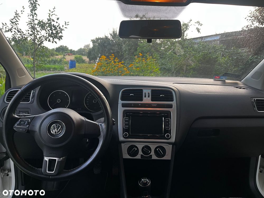 Volkswagen Polo 1.6 TDI MATCH - 11