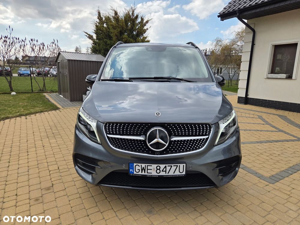 Mercedes-Benz Klasa V 300 d 4-Matic Exclusive 9G-Tronic (d³ugi) - 2