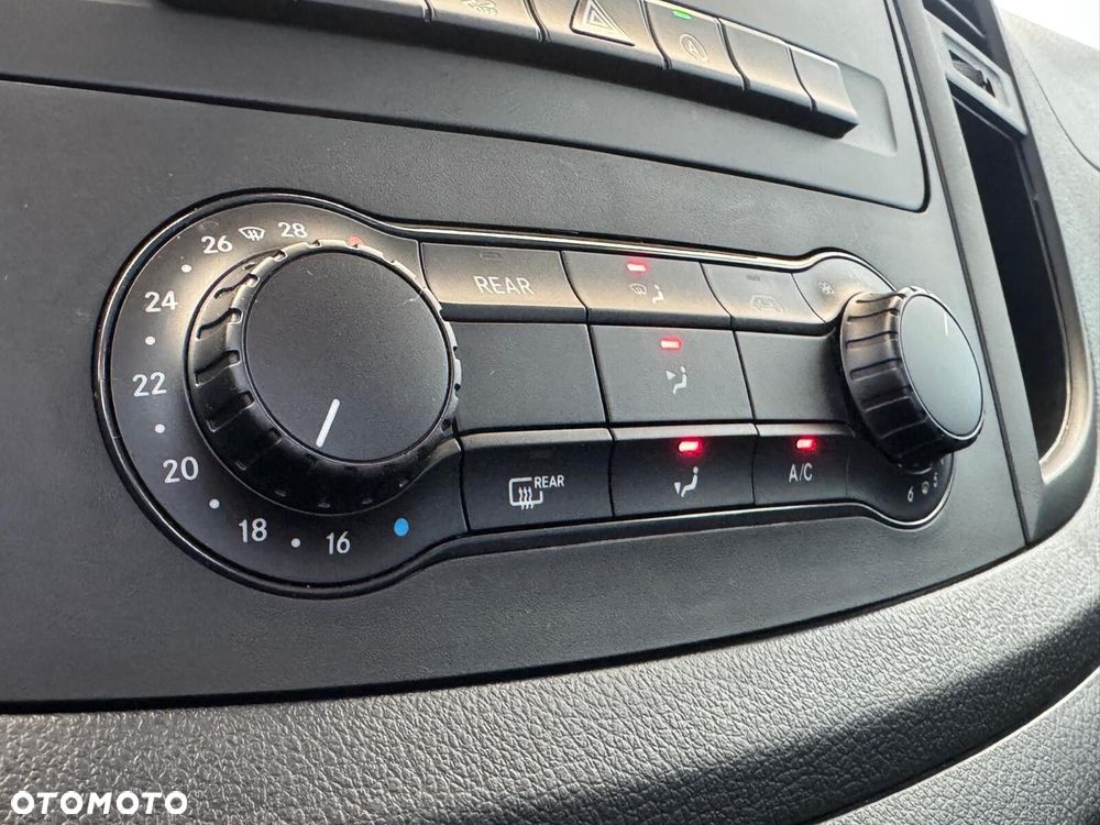 Mercedes-Benz Vito - 25