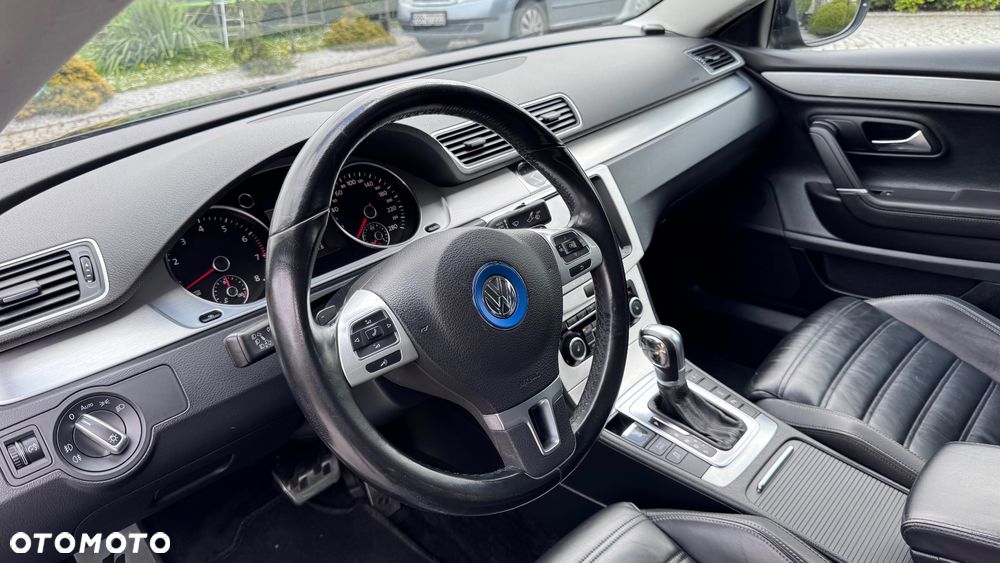 Volkswagen Passat CC 2.0 TSI DSG Exclusive - 32