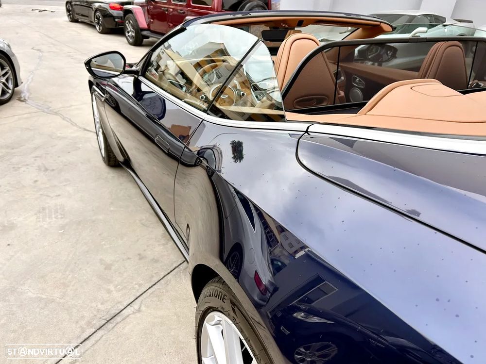 Aston Martin DB11 Coupé V8 Auto - 53