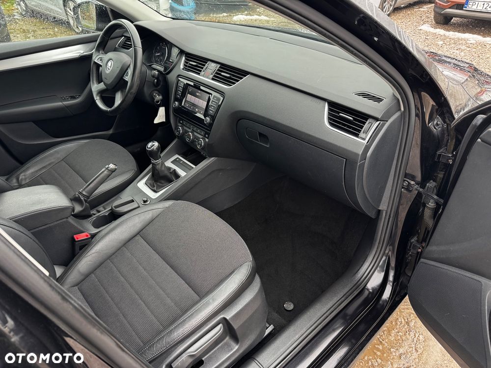 Skoda Octavia 1.4 TSI Ambition - 24