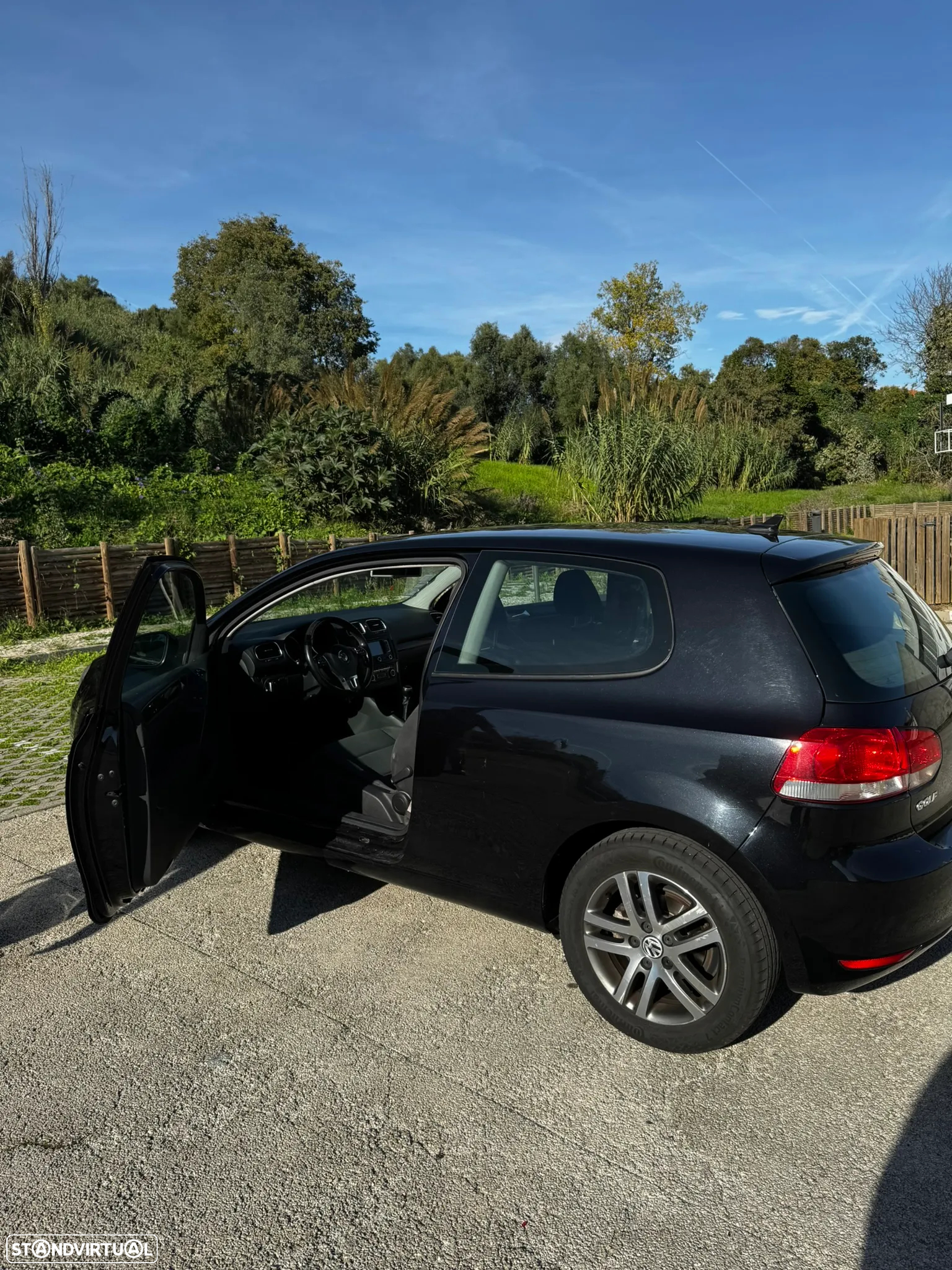 VW Golf 1.6 TDi Confortline - 7