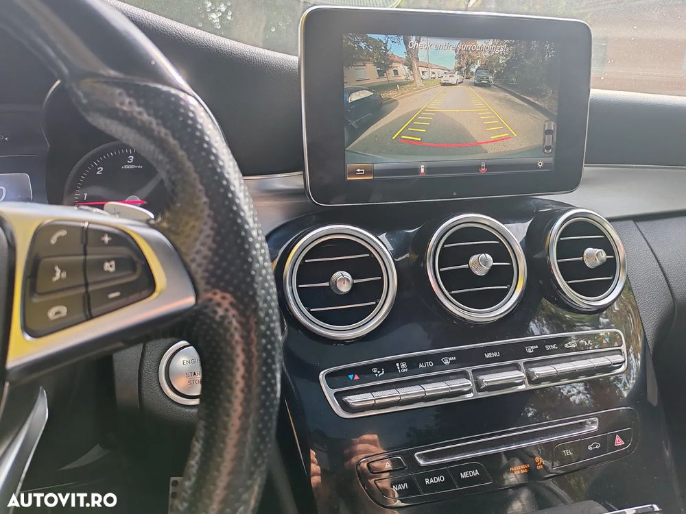 Mercedes-Benz C 220 d Coupe 9G-TRONIC AMG Line - 36