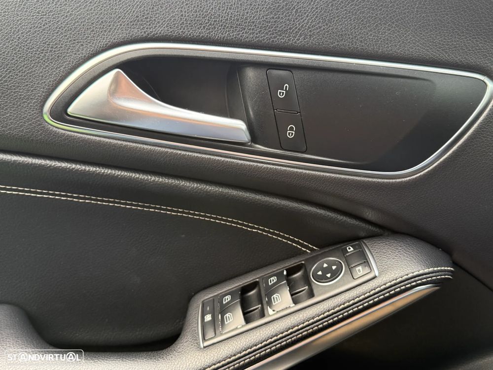 Mercedes-Benz CLA 180 d Shooting Brake Urban - 30