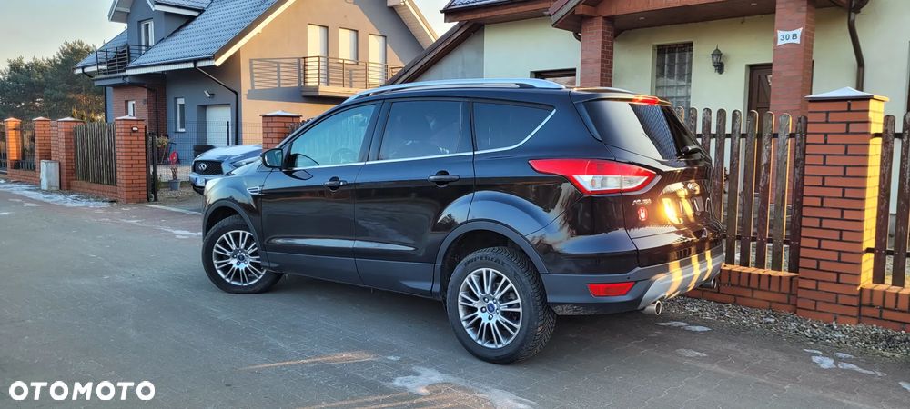 Ford Kuga 2.0 TDCi 4x4 Titanium - 3