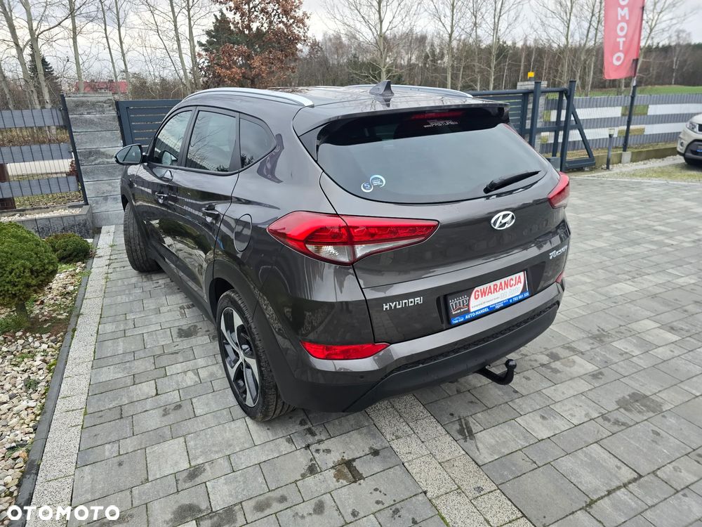 Hyundai Tucson blue 1.7 CRDi 2WD Trend - 12