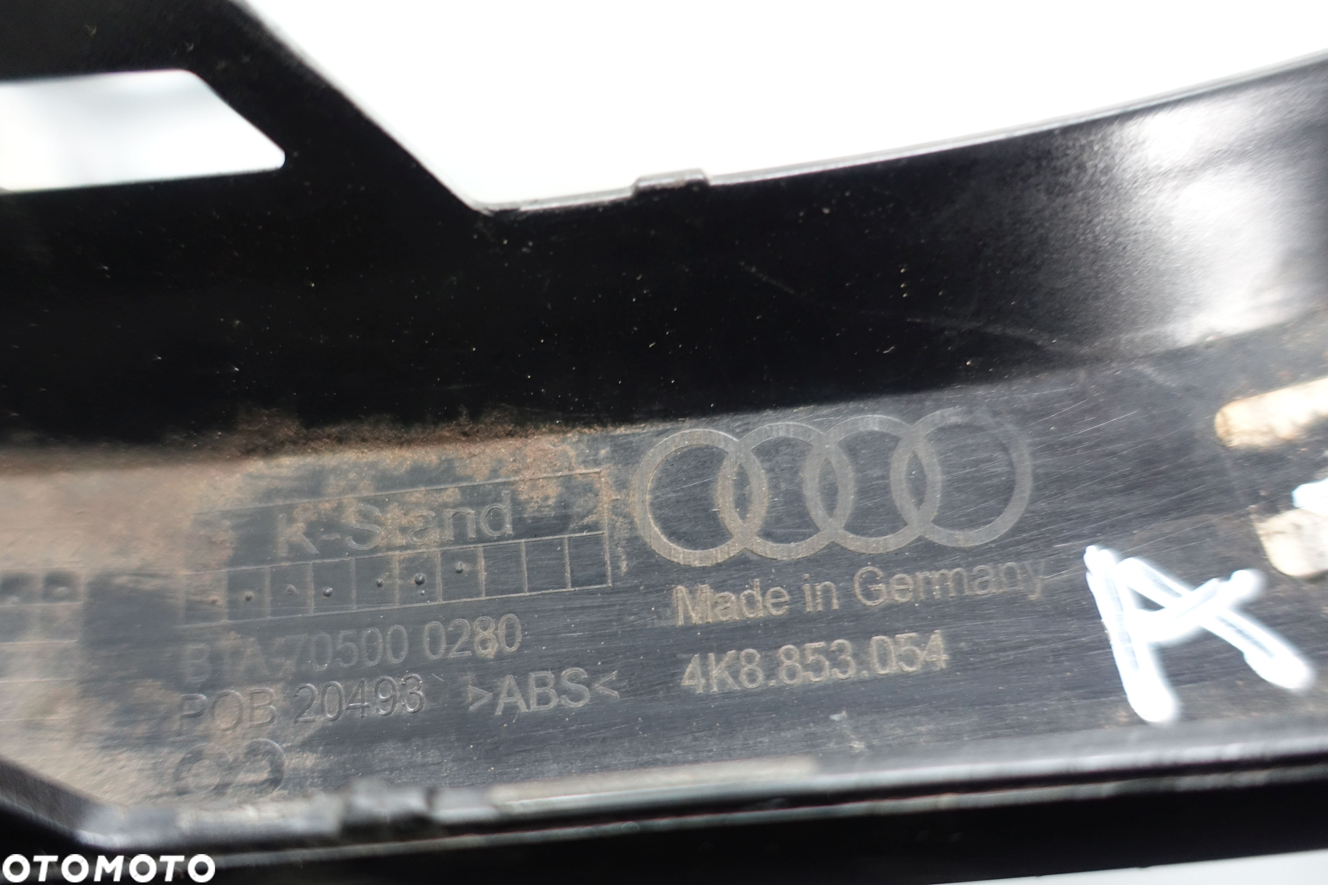 LISTWA ZDERZAKA PRAWY TYŁ AUDI A7 C8 4K8 - 6