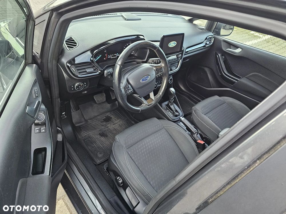 Ford Fiesta 1.0 EcoBoost S&S TITANIUM - 9