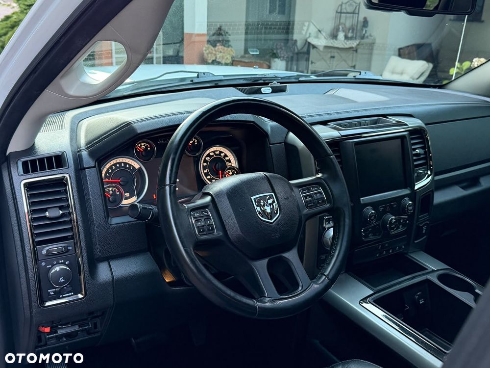 Dodge RAM - 19