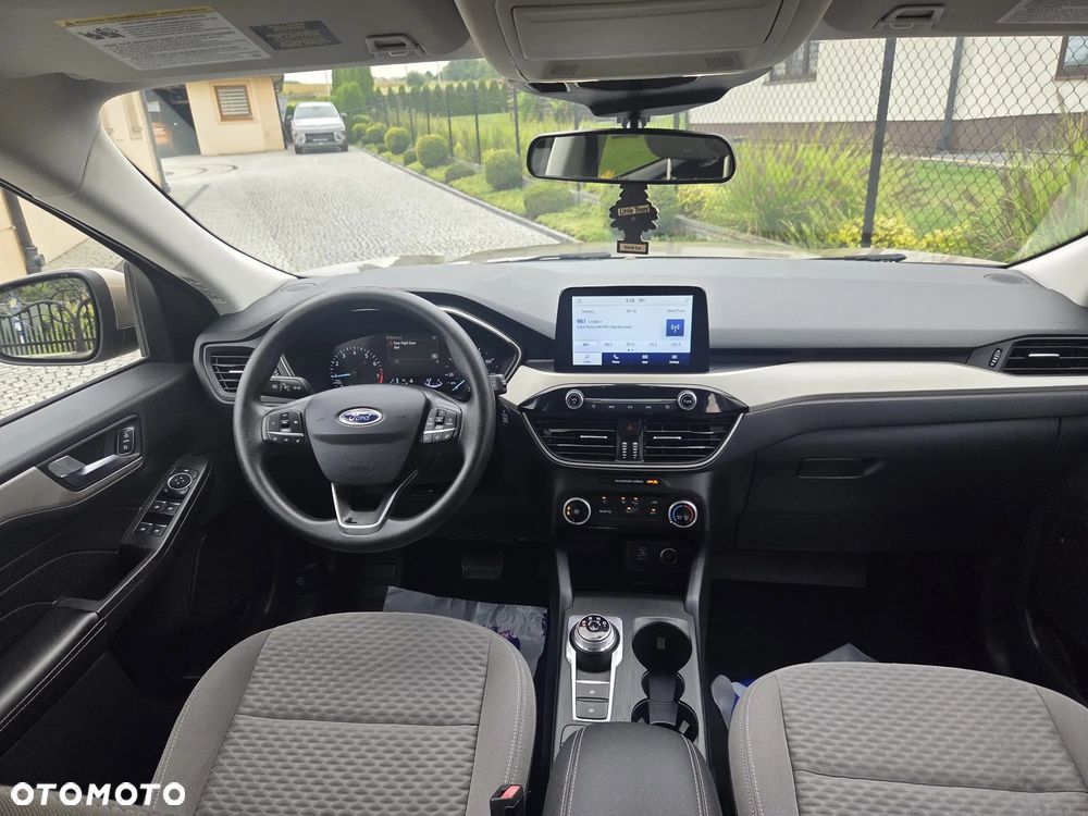 Ford Kuga - 15