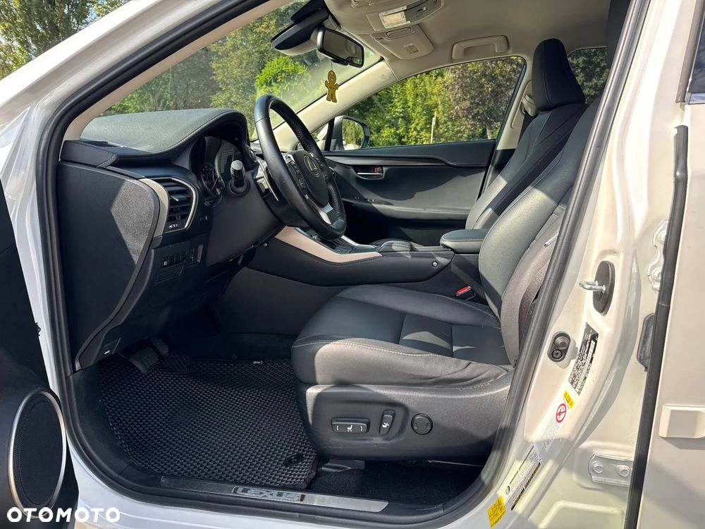 Lexus NX 300 Elegance 2WD - 16