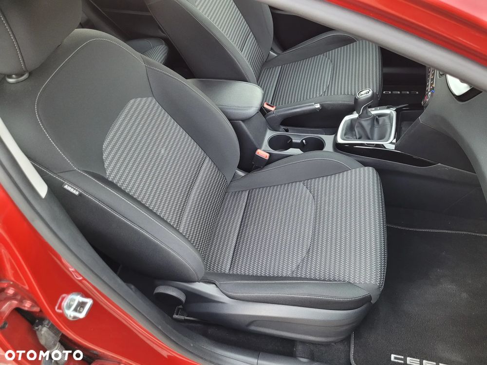 Kia Ceed 1.0 T-GDI ISG Platinum Edition - 22