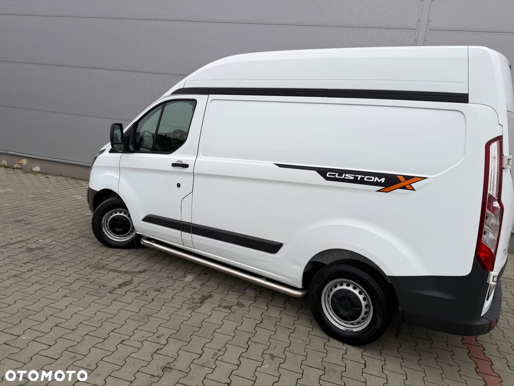 Ford TRANSIT CUSTOM - 32