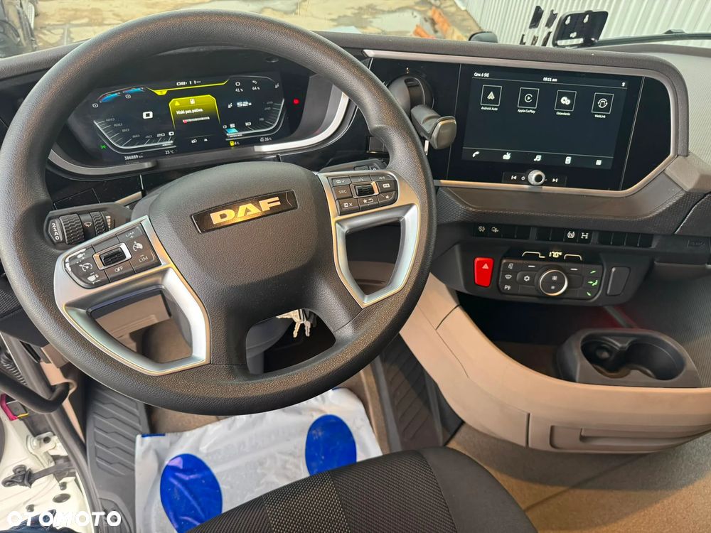 DAF XG - 9