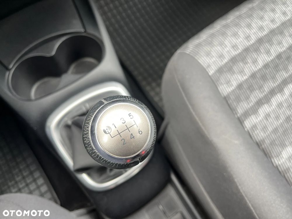 Toyota Yaris 1.33 Premium - 15