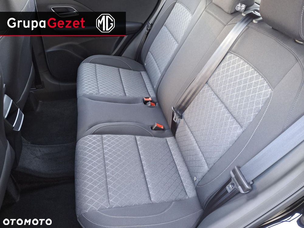 MG ZS - 15